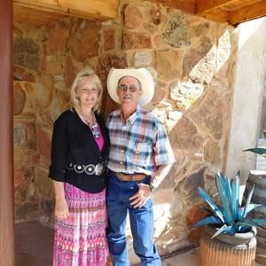 Meet your Posher, Lori farr